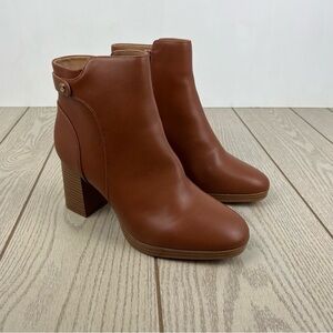 Giani Bernini Women's Trumann Memory Foam Block Heel Dress Booties 10M Cinnamon